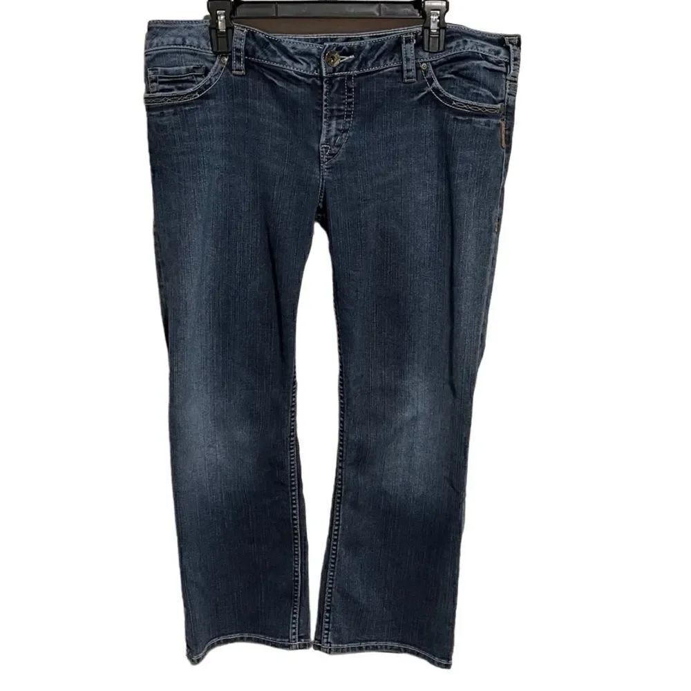 Silver Jeans Co- Women’s Santorini Low Rise Cropped Striaght Leg, Size 36